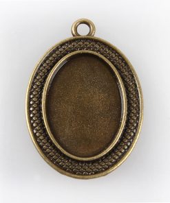 Medál alap antik bronz ovál díszes 25x18mm 1db