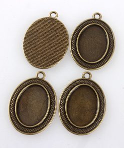 Alternative view of Medál alap antik bronz ovál díszes 25x18mm 1db