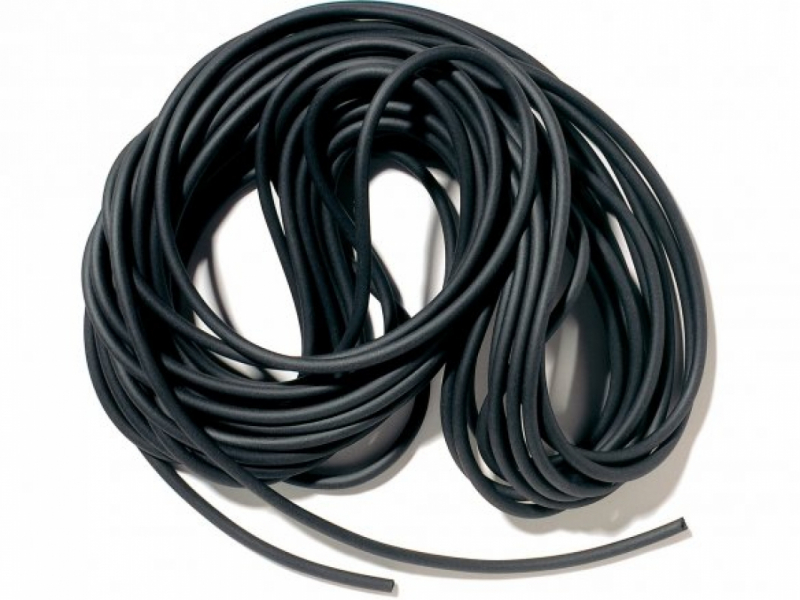 Fekete kaucsuk 3/0,8mm 1m